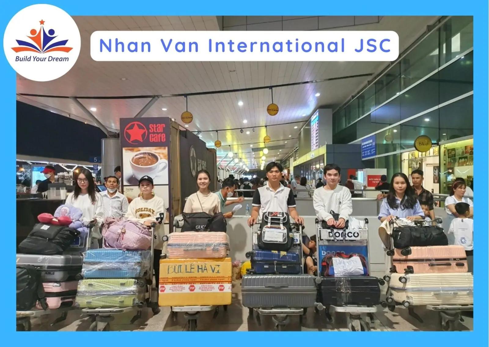 Tiễn bay học sinh Nhân Văn sang Hàn Quốc nhập học